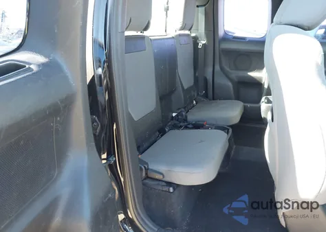 2017 Toyota Tacoma Sr из США, поврежденный, VIN 5TFRX5GN1HX099688